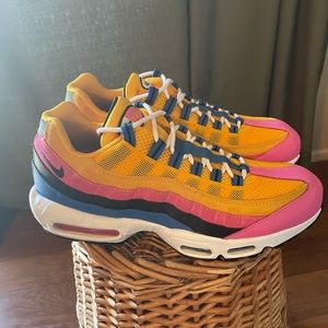 Nike Air Max 95 Multicolor Suede - Size 11.5